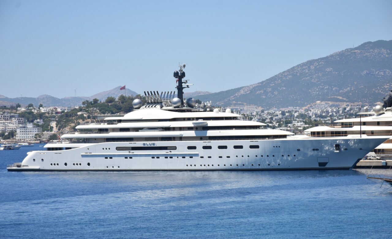 MUĞLA (AA) – Muğla'nın Bodrum ilçesine gelen dünyanın sayılı mega