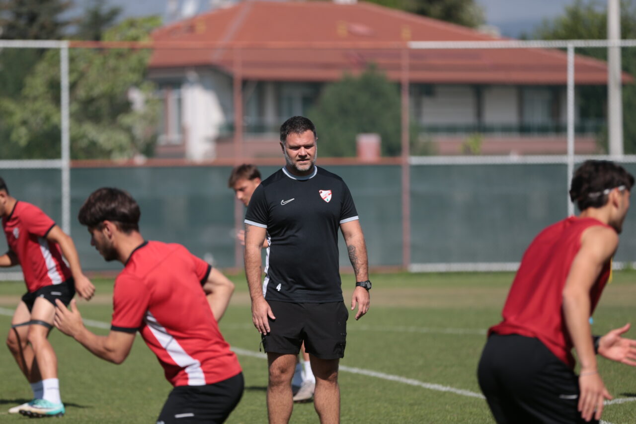 BOLU (AA) – Trendyol 1. Lig ekiplerinden Boluspor, yeni sezon