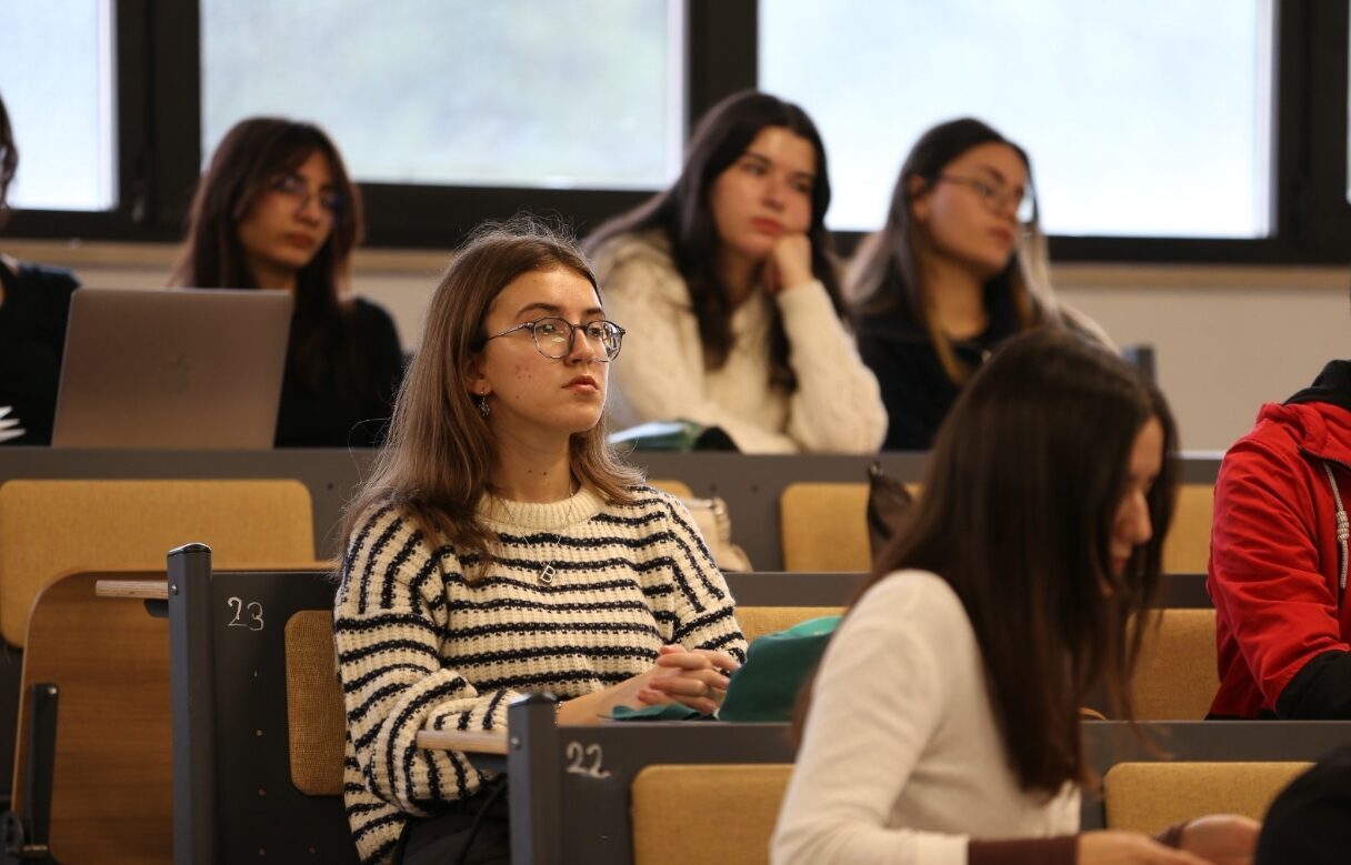 - Bursa Teknik Üniversitesi tarafından hayata geçirilen "Tercihten Önce Üniversiteni
