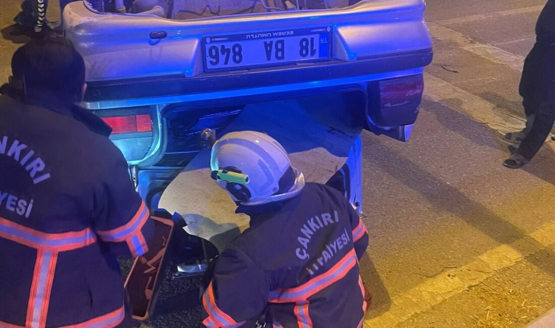 ÇANKIRI (AA) – Çankırı'da takla atan otomobildeki 5 kişi yaralandı.