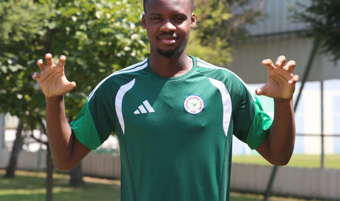 - Genç stoper Siaka Bakayoko:
"Çaykur Rizespor gibi önemli bir takımda