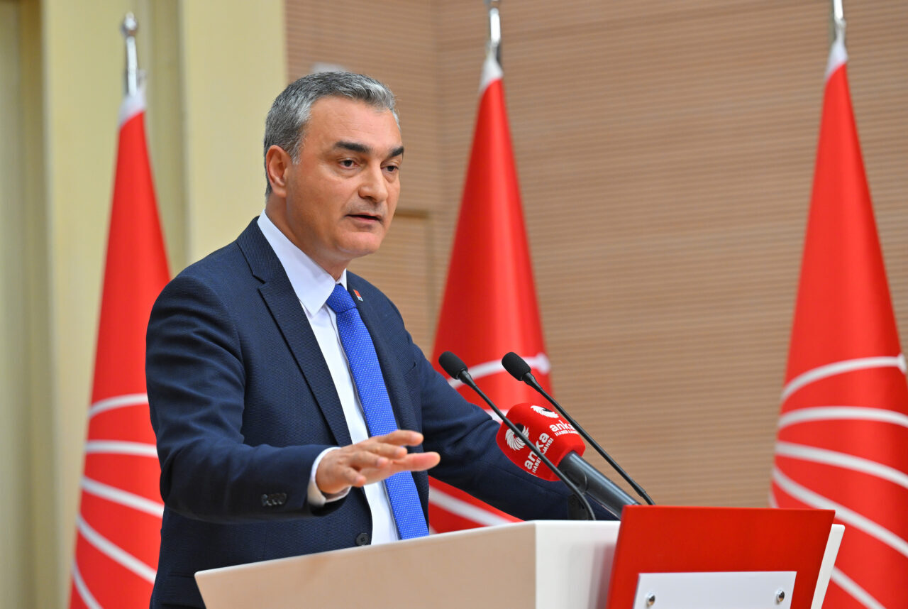 - "4 il başkanlığımız, merkez ilçelerle beraber görevden alındı, örgütler