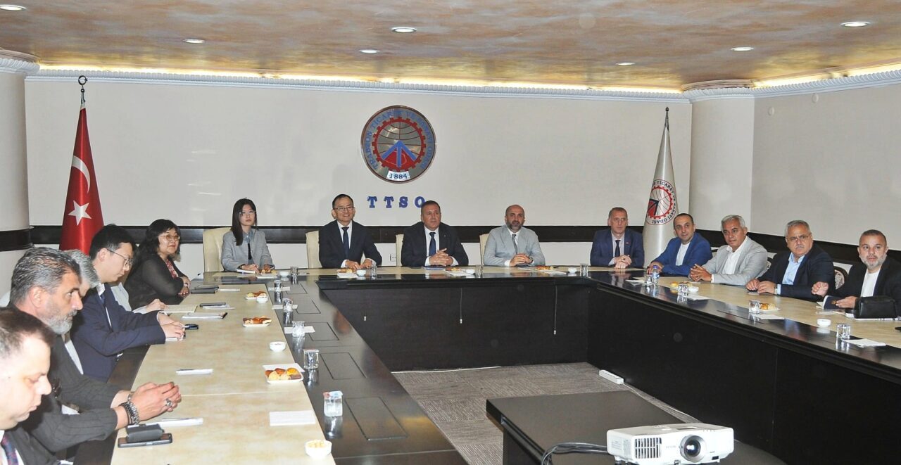 TRABZON (AA) – Çin'in Ankara Büyükelçisi Jiang Xuebin, Trabzon Ticaret