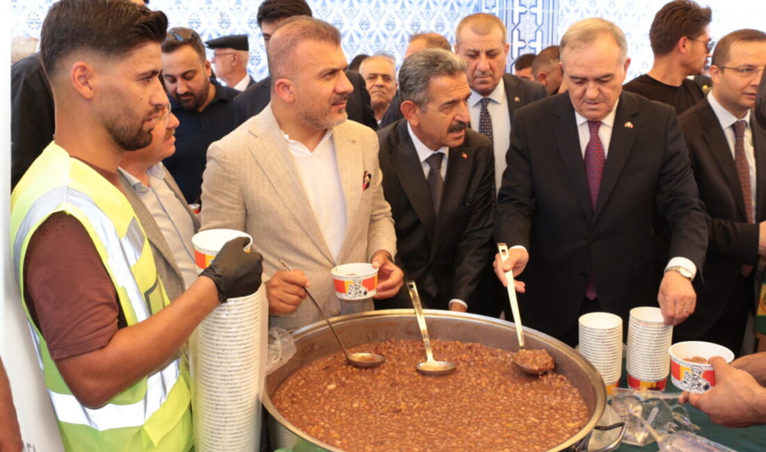 ŞIRNAK (AA) – Şırnak'ın Cizre ilçesinde "Hz. Nuh'u Anma Merasimi"