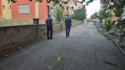 ÇORUM (AA) – Çorum'da silahlı saldırıya uğrayan kişi yaralandı. Kale