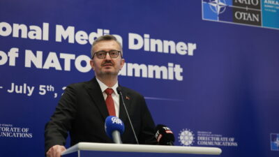 - "Bu zirve, NATO'nun geleceğine yönelik stratejik vizyonun belirlenmesi açısından