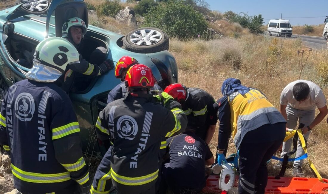 DENİZLİ (AA) – Denizli'nin Bekilli ilçesinde otomobilin devrilmesi sonucu 4