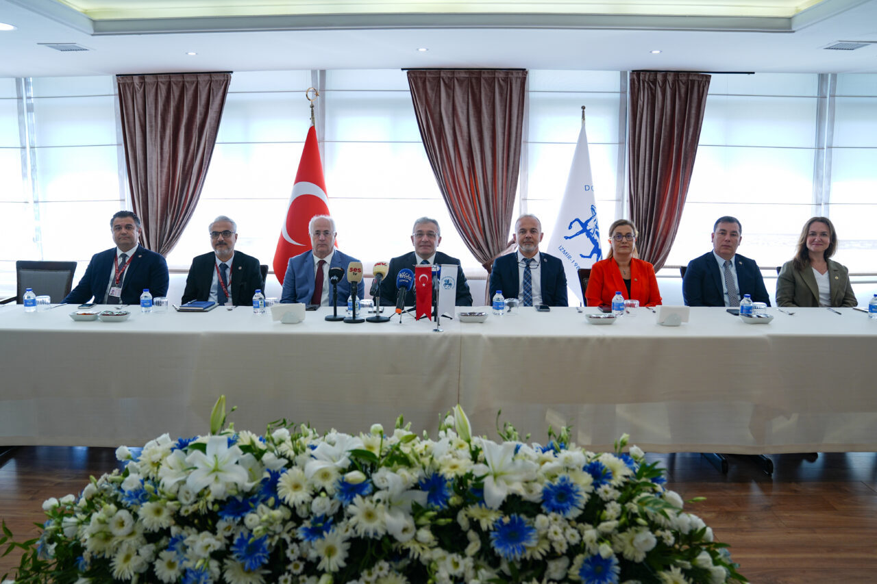 İZMİR (AA) – Dokuz Eylül Üniversitesinde (DEÜ), 2026-2027 akademik yılında