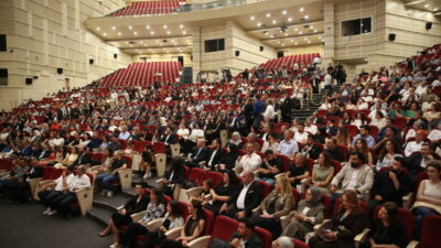 KAYSERİ (AA) – Devlet Tiyatroları Genel Müdürü Tamer Karadağlı'ya Kayseri'de