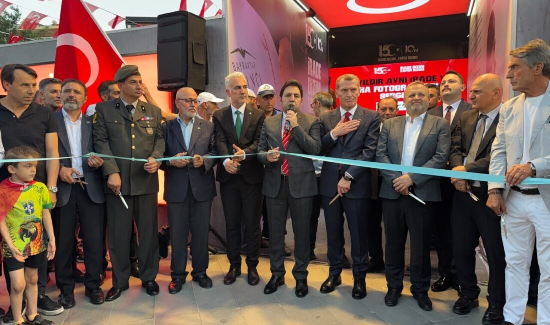 - Yüzlerce başvuru arasından finale kalan 40 senaryonun yarıştığı organizasyonda,