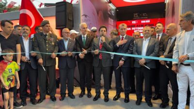 - Yüzlerce başvuru arasından finale kalan 40 senaryonun yarıştığı organizasyonda,