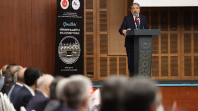 - "Başkanlığımızın hac organizasyonu her yıl iltifat görüyor, ödüle layık