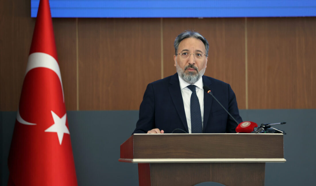- "Çocuklarımızı kendi medeniyet değerlerimizle buluşturabilmek için İslam eğitim geleneğinde