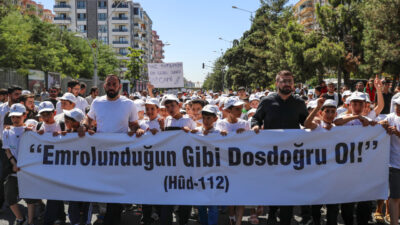DİYARBAKIR (AA) – Diyarbakır'da Türkiye Gençlik Vakfı (TÜGVA) İl Temsilciliğince