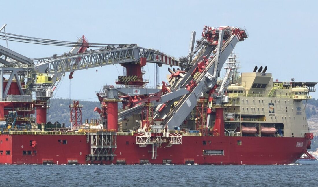 ÇANAKKALE (AA) – Romanya'daki doğal gaz boru hattı döşeme çalışmalarında