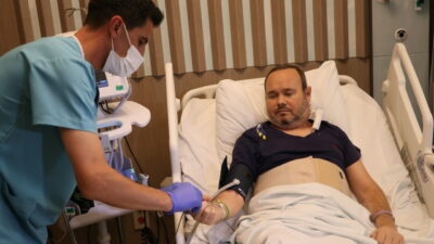 - İzmir'de tek böbreğin yeterli olmayacağının değerlendirilmesi üzerine gerçekleştirilen çift