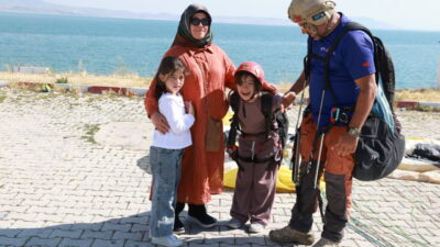 VAN (AA) – Van'ın Erciş ilçesinde 9 yaşındaki Down sendromlu
