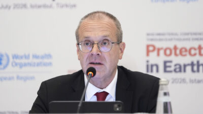 - "(6 Şubat 2023 depremleri) 50 binden fazla hasta helikopterlerle