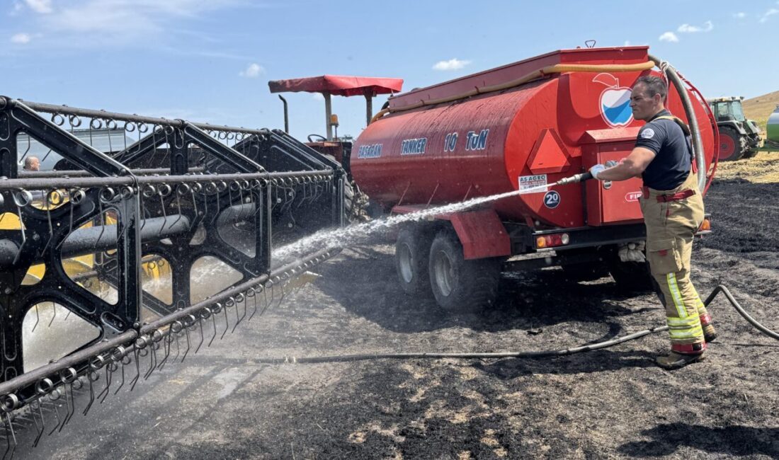 EDİRNE (AA) – Edirne'de biçerdöverde çıkıp biçilmiş buğday tarlasına sıçrayan