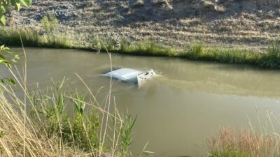 ERZİNCAN (AA) – Erzincan'da sulama kanalına düşen otomobilin sürücüsü ekiplerin