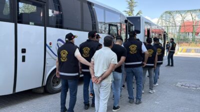 ESKİŞEHİR (AA) – Eskişehir'in Odunpazarı ilçesinde iki aile arasında çıkan