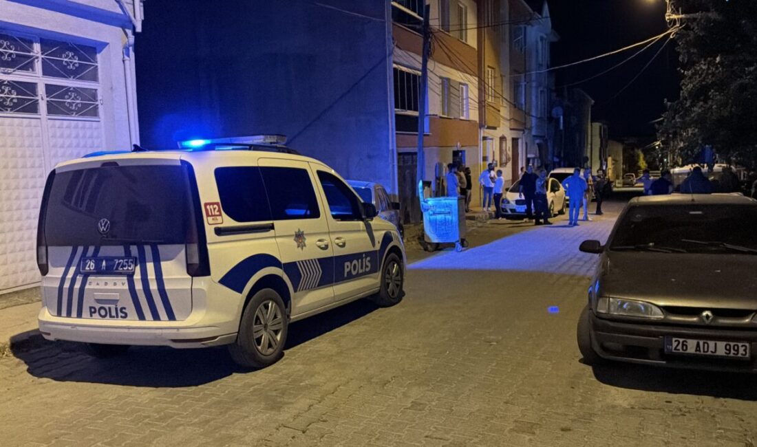 ESKİŞEHİR (AA) – Eskişehir'in Odunpazarı ilçesinde iki aile arasında çıkan