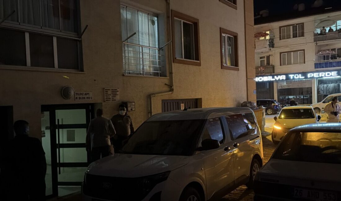 ESKİŞEHİR (AA) – Eskişehir'in Odunpazarı ilçesinde, yalnız yaşayan kişi evinde