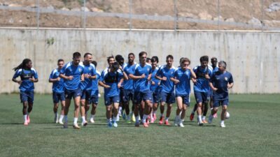 - Teknik direktör Özhan Pulat:
"Bu hafta transfer sayımızın 8-9'u bulmasını