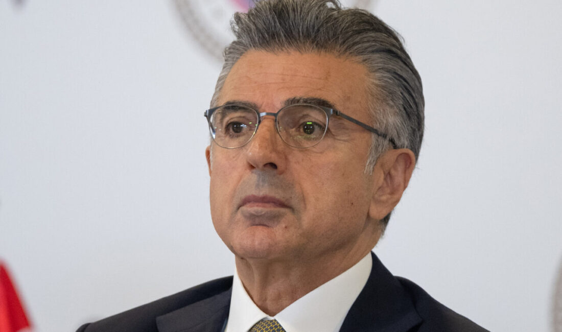 - Fenerbahçe Kulübü Yönetim Kurulu Üyesi Önder Fırat:
"Attığımız öncü adımlarla