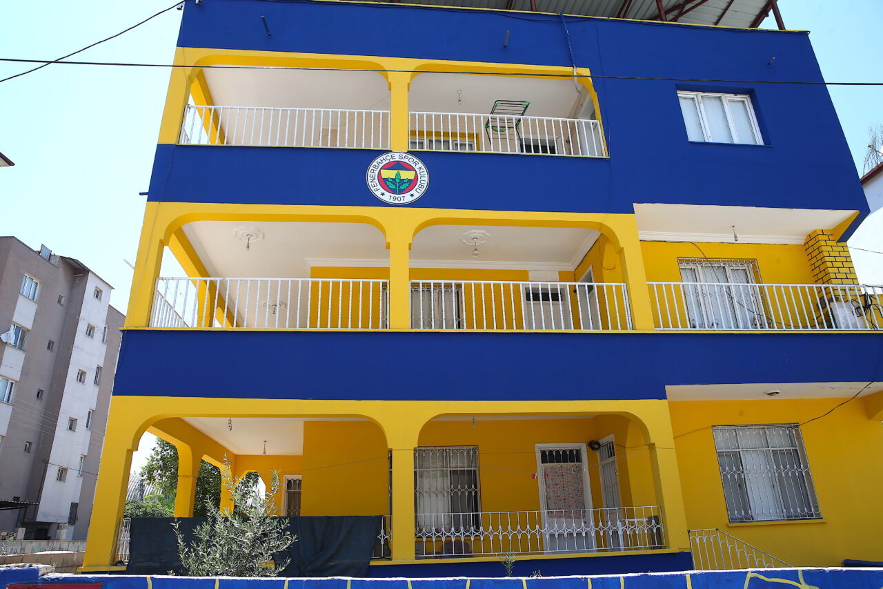 HATAY (AA) – Hatay'ın Reyhanlı ilçesinde yaşayan Cüneydioğlu ailesi, taraftarı