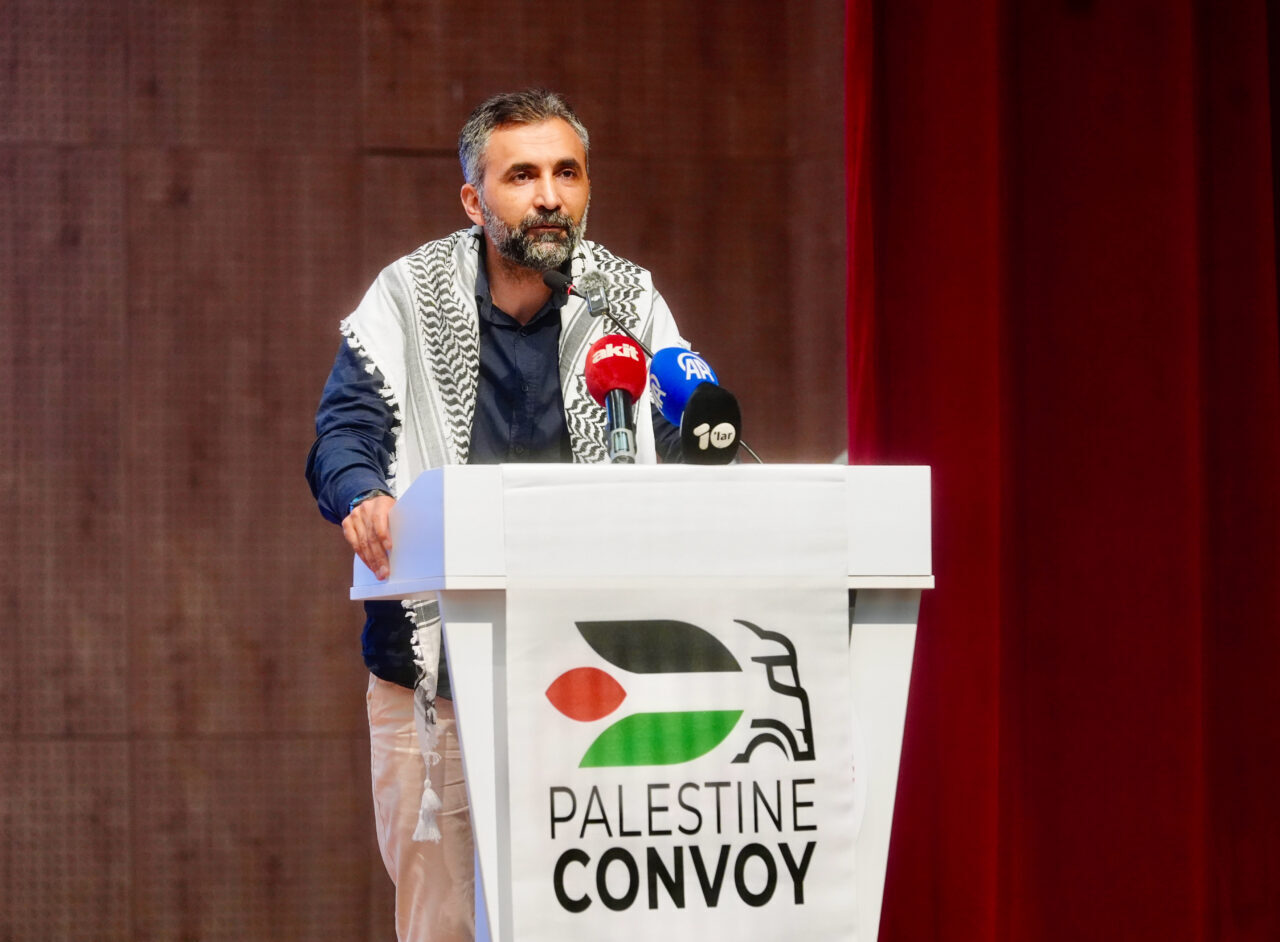 - Filistin Konvoyu Türkiye Delegasyonu Koordinatörü Hüseyin Durmaz:
- "İşgal rejimi
