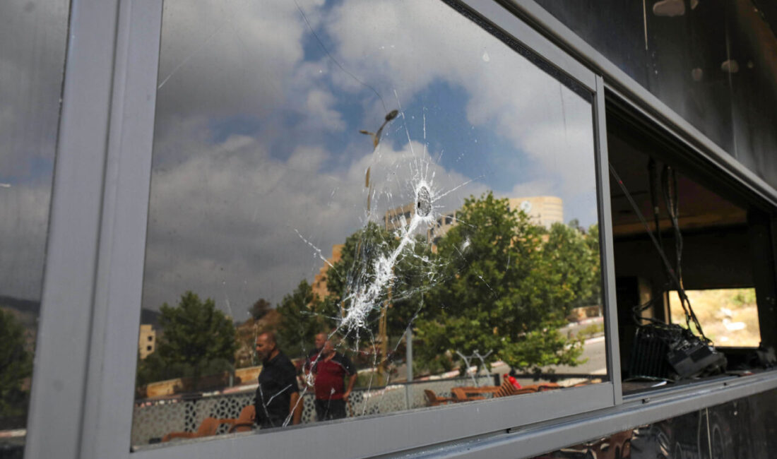 - Saldırıda üniversite öğrencilerine hizmet veren restoran tamamen yanarken, yaklaşık