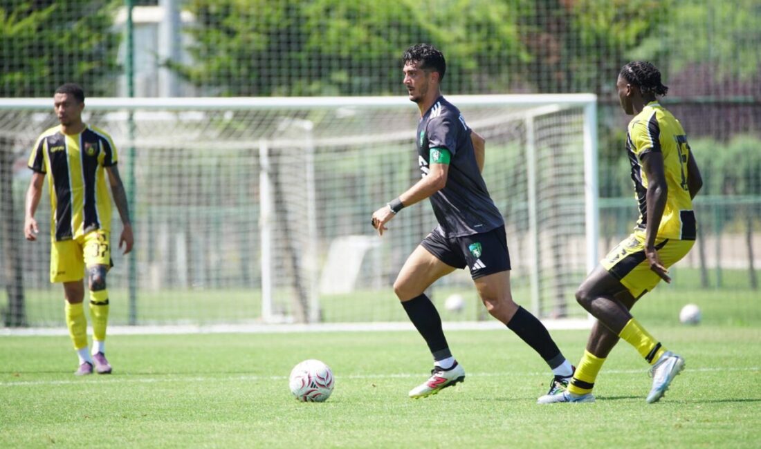 - Kocaelispor: 1 - İstanbulspor: 1