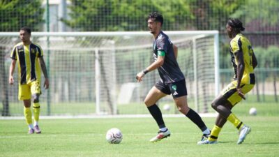- Kocaelispor: 1 - İstanbulspor: 1