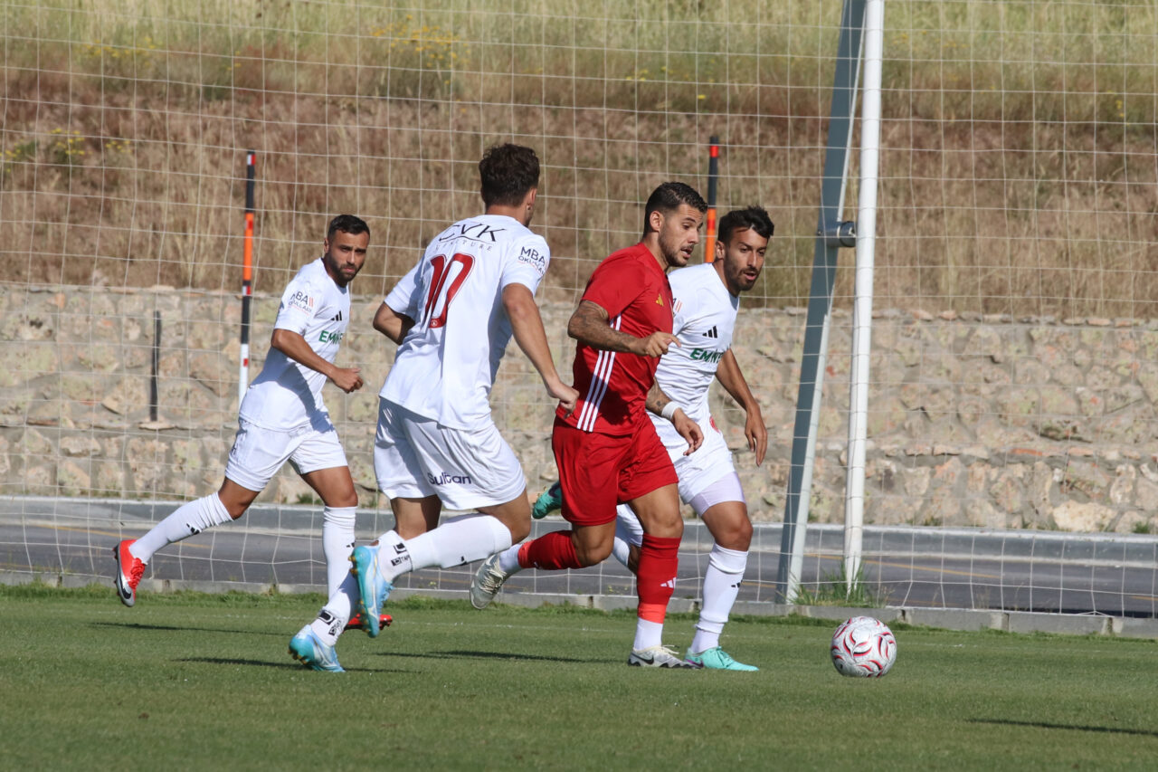 - Kayserispor:2 - Ümraniyespor :1