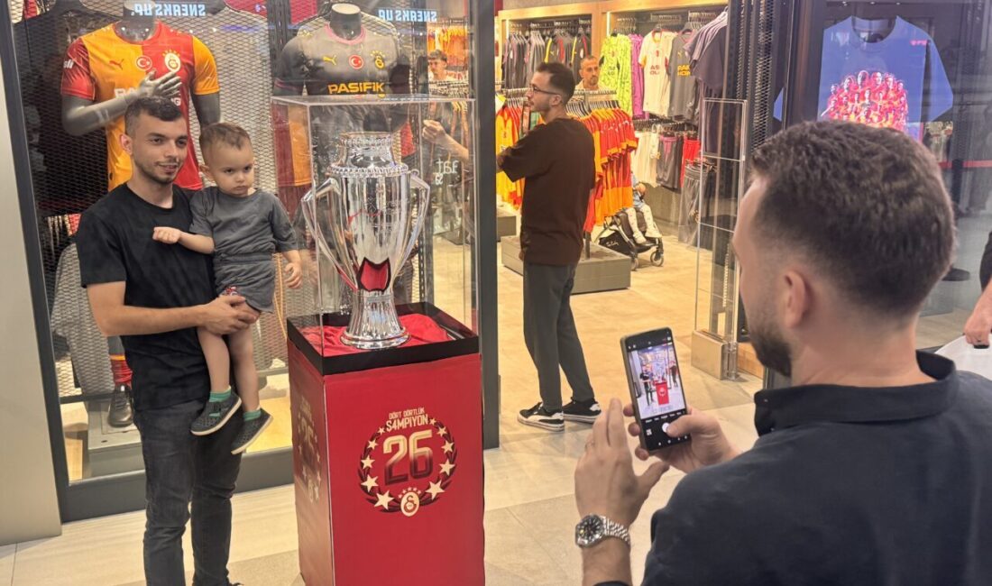 DÜZCE (AA) – Trendyol Süper Lig'de 2025-2026 sezonunu lider tamamlayan