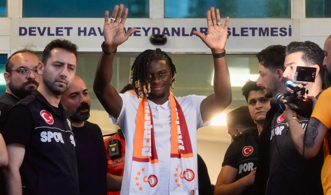 İSTANBUL (AA) – Galatasaray'ın transfer görüşmelerinde bulunduğu Fransız orta saha