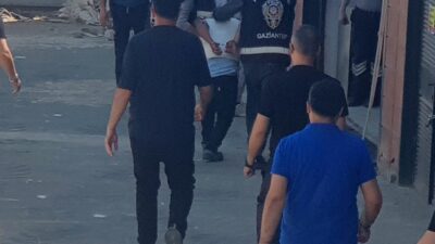 GAZİANTEP (AA) – Gaziantep'in İslahiye ilçesinde evinde silahlı saldırıya uğrayan