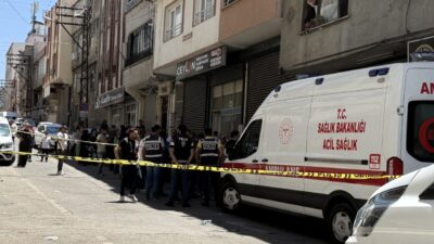 GAZİANTEP (AA) – Gaziantep'in Şehitkamil ilçesinde eski eşini bıçaklayarak öldüren