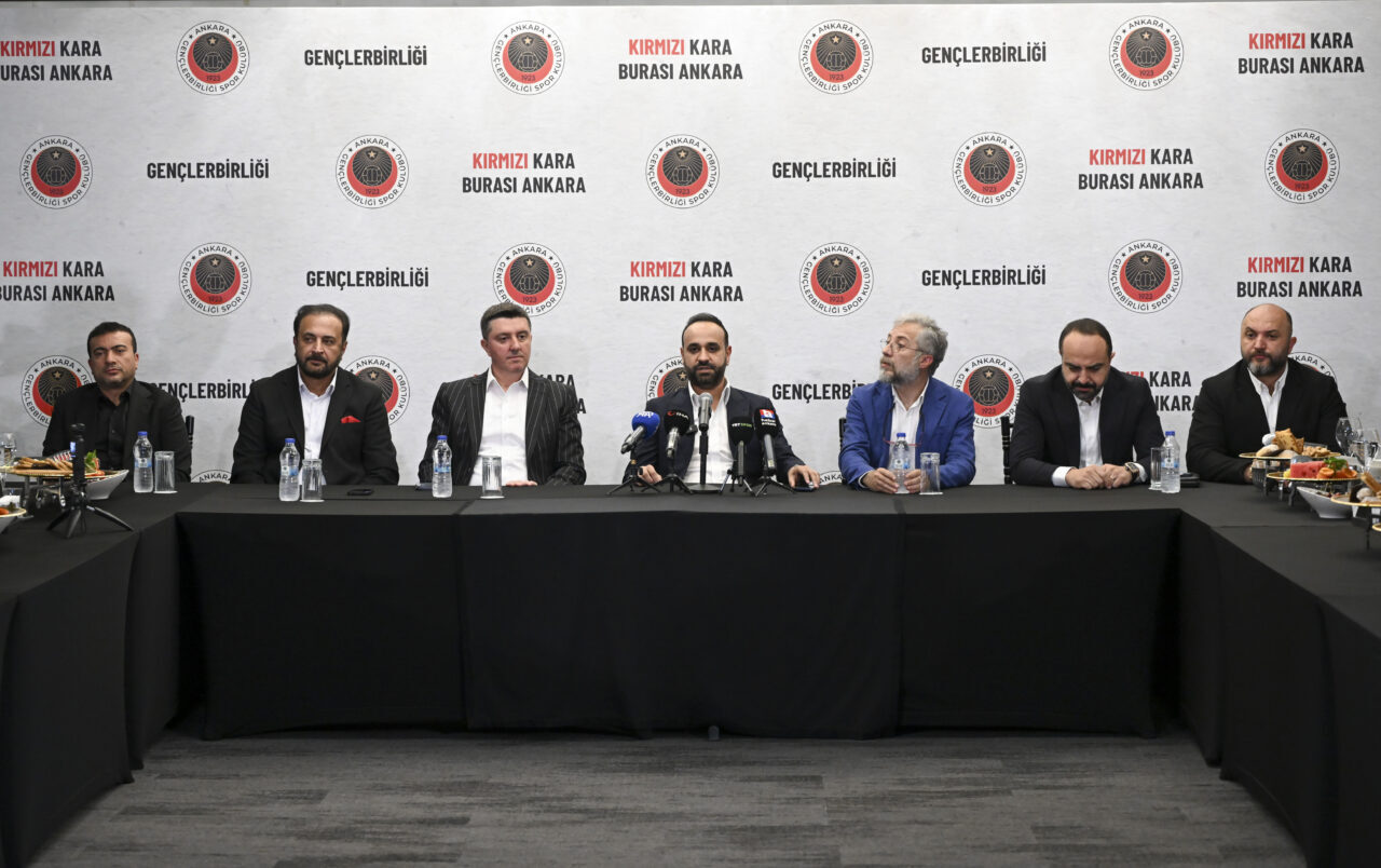 - "Kulübe 400 milyon TL bağış yapacağız"