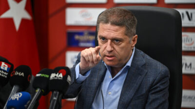 - "(Yönetim kurulu üyelerinin toplantısında oluşturulan komiteler) Bu kararların hepsinde