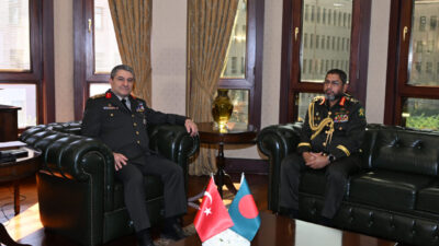 ANKARA (AA) – Genelkurmay Başkanı Orgeneral Selçuk Bayraktaroğlu, Bangladeş Kara
