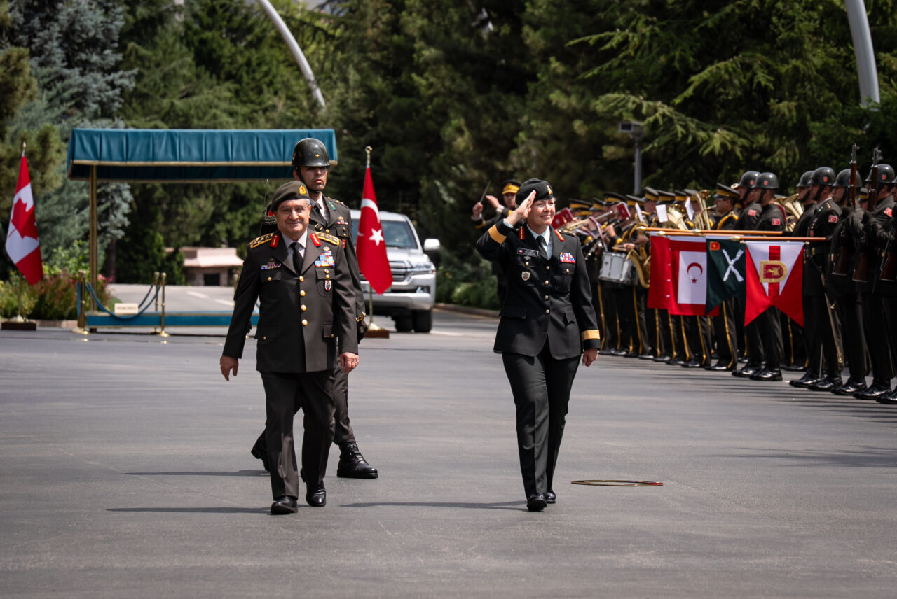 ANKARA (AA) – Genelkurmay Başkanı Orgeneral Selçuk Bayraktaroğlu, Kanada Genelkurmay