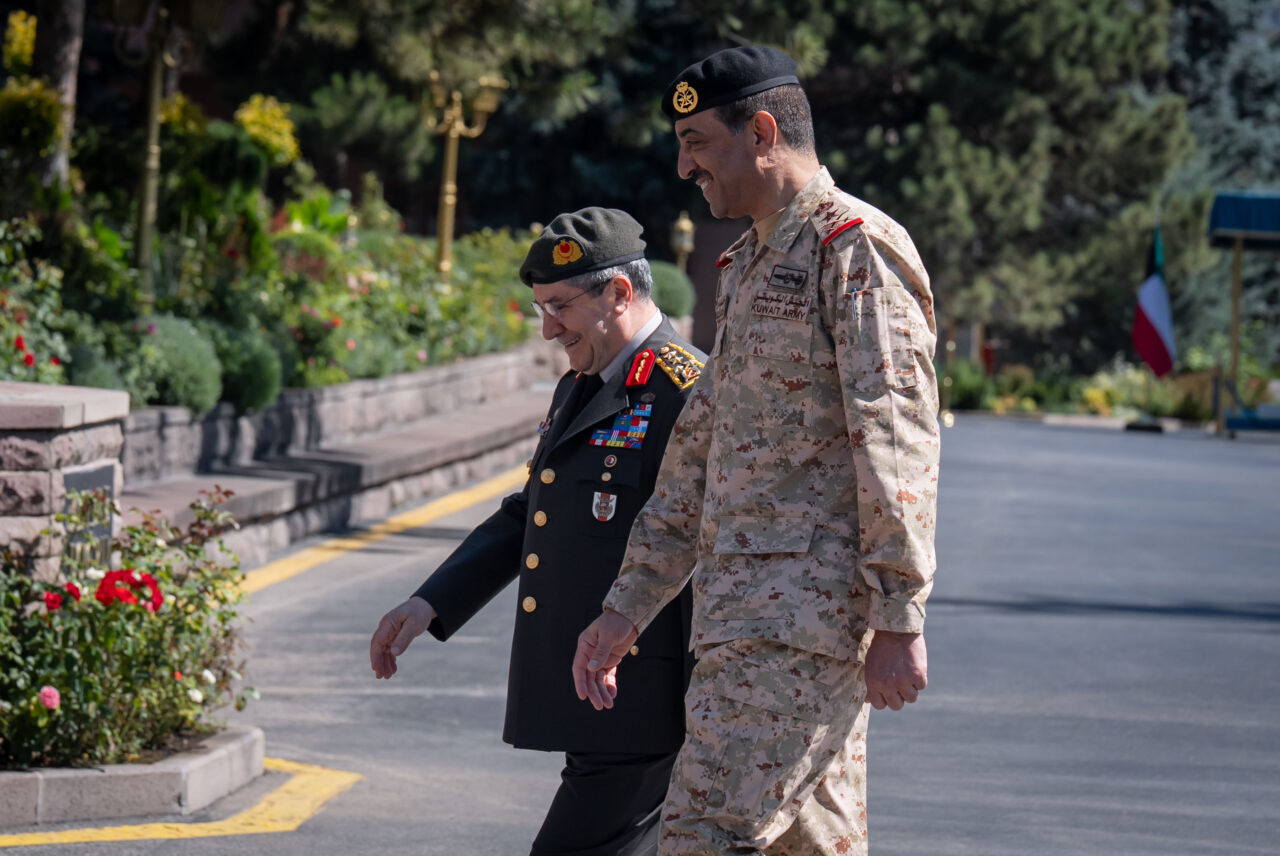 ANKARA (AA) – Genelkurmay Başkanı Orgeneral Selçuk Bayraktaroğlu, Kuveyt Genelkurmay
