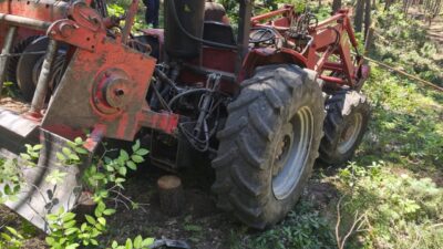 GÜMÜŞHANE (AA) – Gümüşhane'de traktörün altında kalan kişi yaşamını yitirdi.