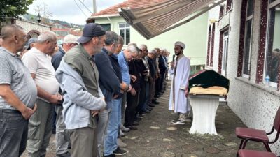 - KADININ CENAZE TÖRENİ VE KIZIN ÖLDÜĞÜ BİLGİSİ EKLENDİ