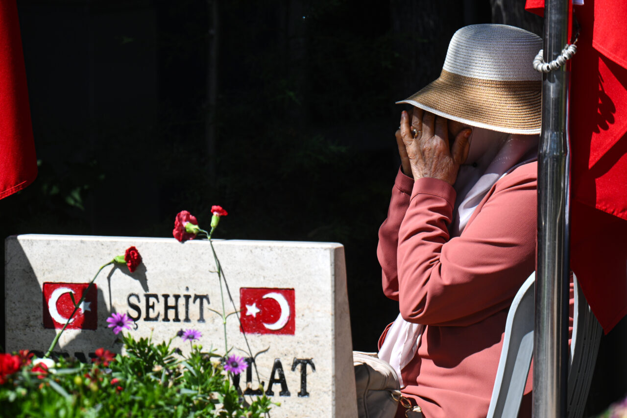 ANKARA (AA) – HAK-İŞ Genel Başkanı Mahmut Arslan ve beraberindeki