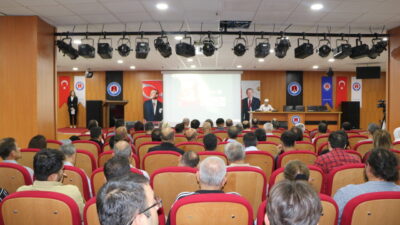 - Hakkari Valisi ve Belediye Başkan Vekili İbrahim Taşyapan:
- "Eline
