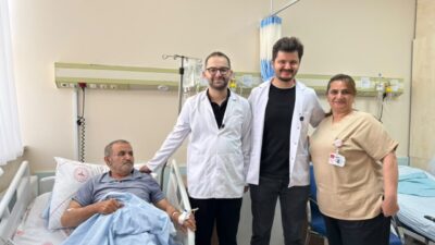 HAKKARİ (AA) – Hakkari'de bel ağrısı şikayetiyle gittiği hastanede böbreğinde