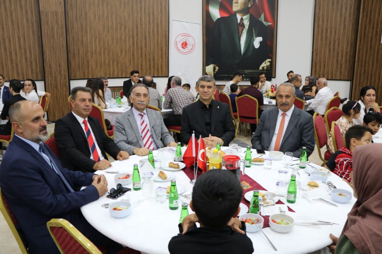 HAKKARİ (AA) – Hakkari Valiliğince, 15 Temmuz Demokrasi ve Milli